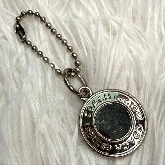 1" Coach Metal Circle Replacement Hangtag Hang Tag Bag Charm - Picture 1 of 2